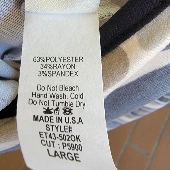 NWT Sew in Love brand unique camouflage tank with attached mask size L - Picture 5 of 8